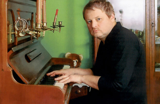 Кирилл Крастошевский, автор текста песни «Городок»